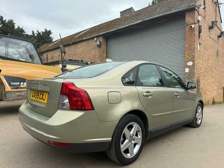 2009 Volvo S40 2.0D S Powershift Euro 4 4dr SALOON Diesel Automatic