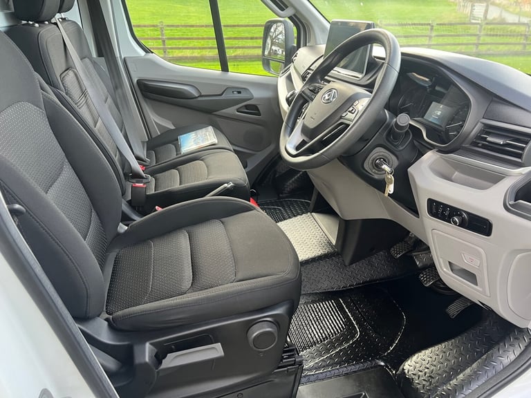 MAXUS DELIVER 9 D20 2.0 150PS FWD L3 COMPRESSOR WORKSHOP VAN 74 REG 19,100 MILES