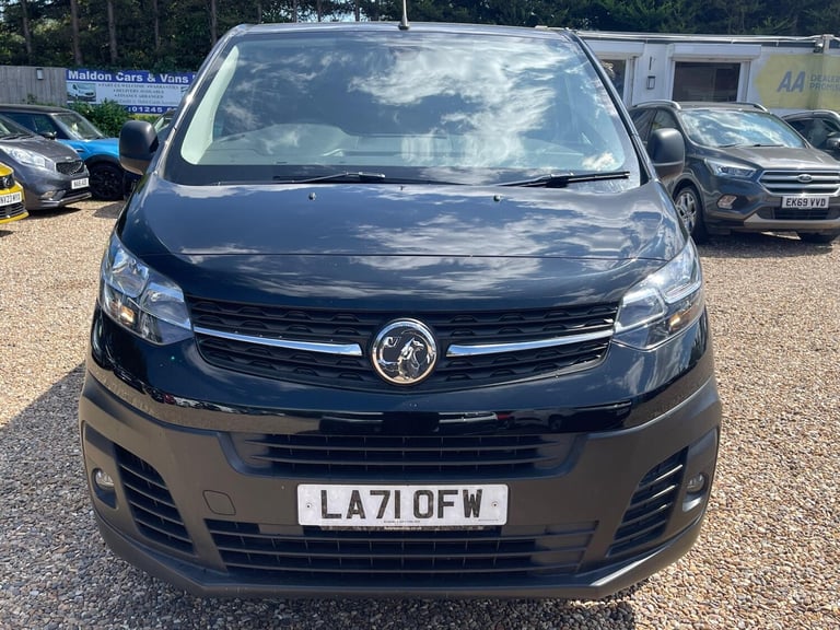 2021 Vauxhall Vivaro 2.0 Turbo D 3100 Dynamic Auto L2 H1 Euro 6 (s/s) 6dr PANEL VAN Diesel Automatic