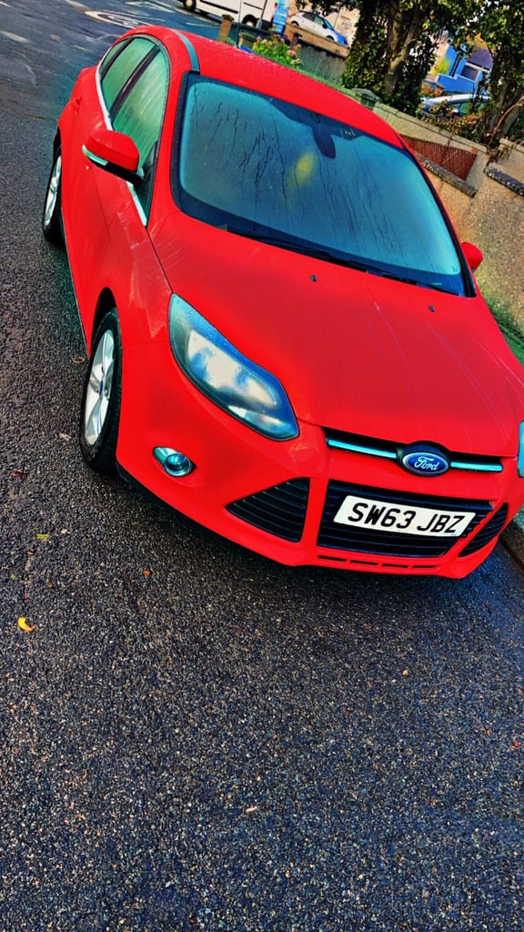 Ford, FOCUS, Hatchback, 2014, Manual, 998 (cc), 5 doors