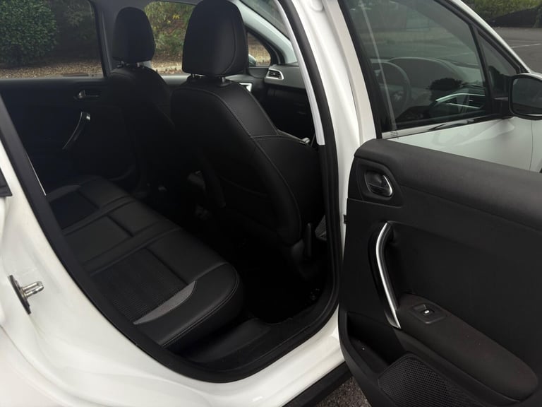 2015 Peugeot 2008 1.2 VTi PureTech Allure Euro 5 5dr HATCHBACK Petrol Manual