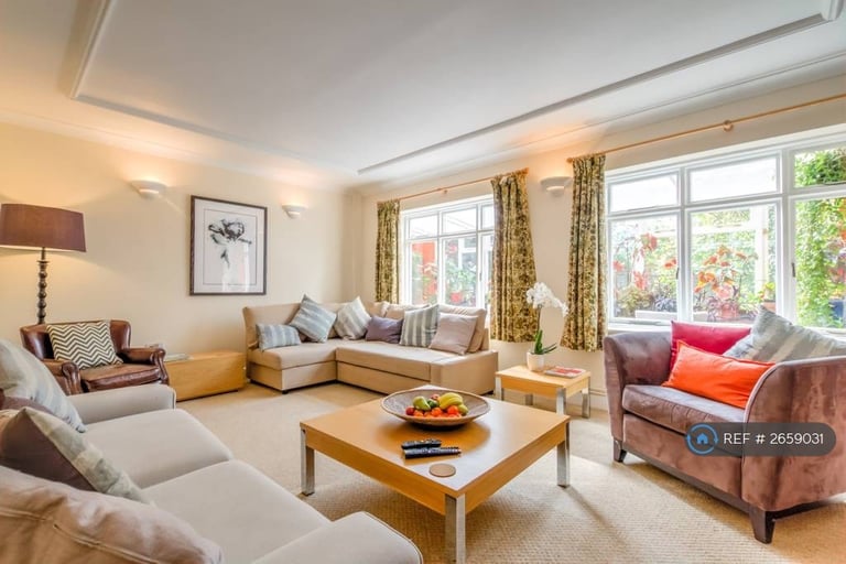 4 bedroom house in New High Street, Headington, Oxford, OX3 (4 bed) (#2659031)