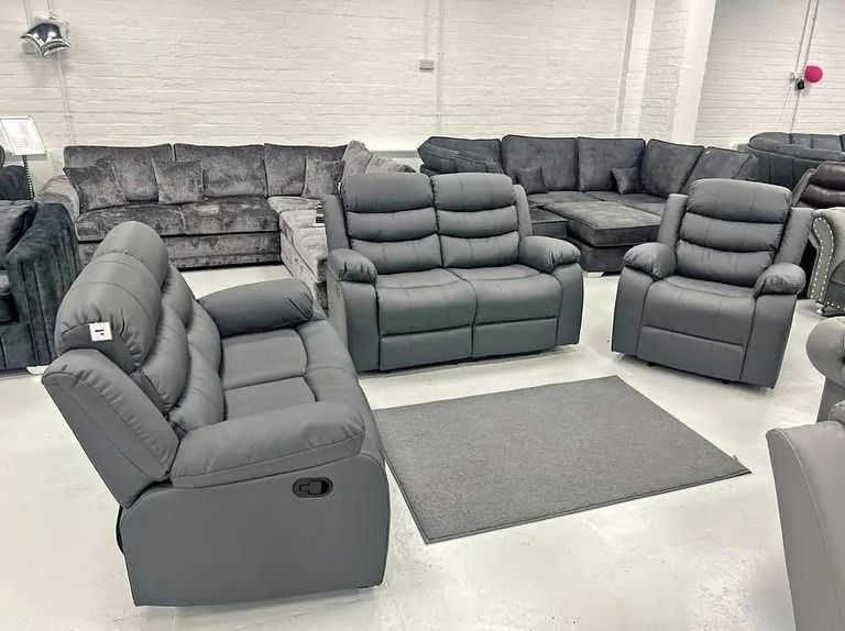 image for  Luxury Roma Recliner 3+2 Sofa Set – Premium Leather Build | Fast Delivery **