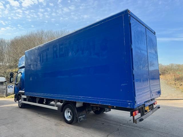 2014 14 DAF LF 210 Euro 6 high roof double sleeper 22ft box tie rails