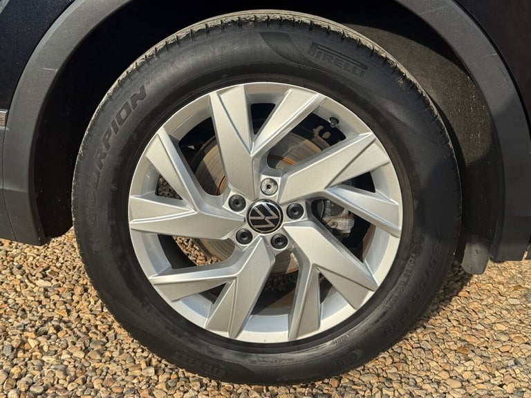 2021 Volkswagen Tiguan 1.5 TSI Life SUV 5dr Petrol Manual Euro 6 (s/s) (150 ps) SUV Petrol Manual