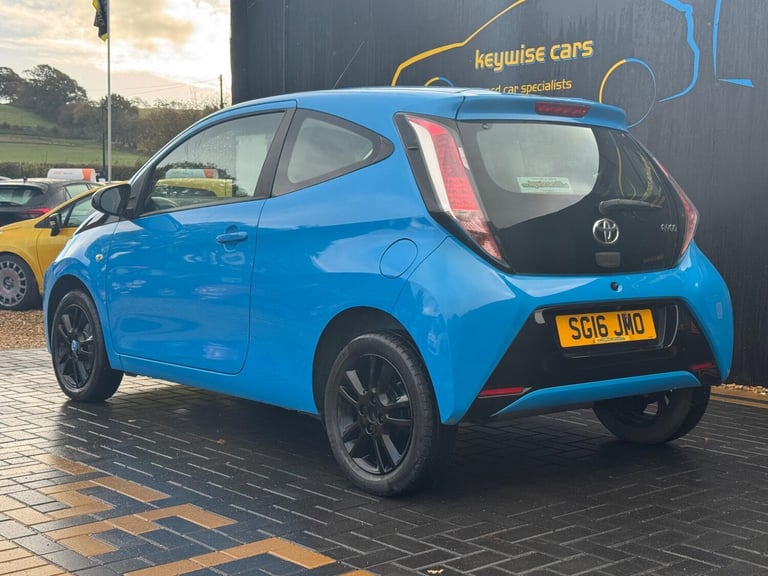 2016 Toyota AYGO 1.0 VVT-i x-cite (INstyle pack) Euro 6 3dr HATCHBACK Petrol Manual