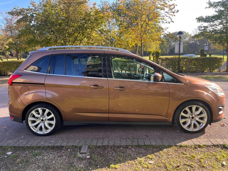2012 Ford Grand C-Max 1.0T EcoBoost Zetec Euro 5 (s/s) 5dr MPV Petrol Manual