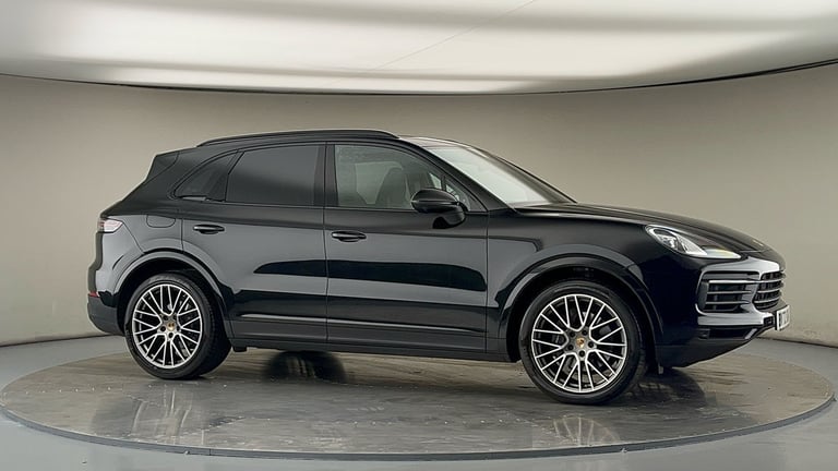 2022 Porsche Cayenne 3.0T V6 Platinum Edition TiptronicS 4WD Euro 6 (s/s) 5dr SUV Petrol Automatic