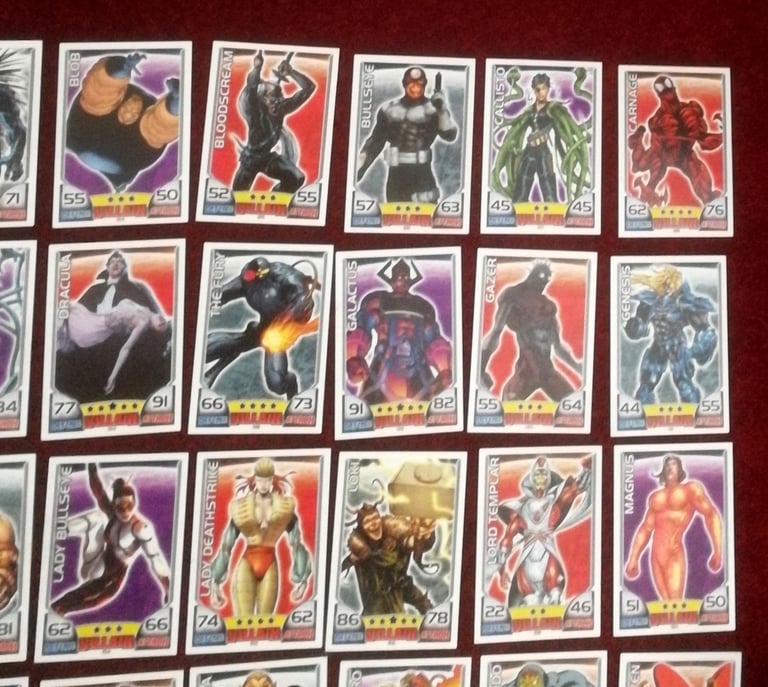 TOPPS Hero Attax Marvel Universe 114 Cards Hero Villain & Weapon 2011