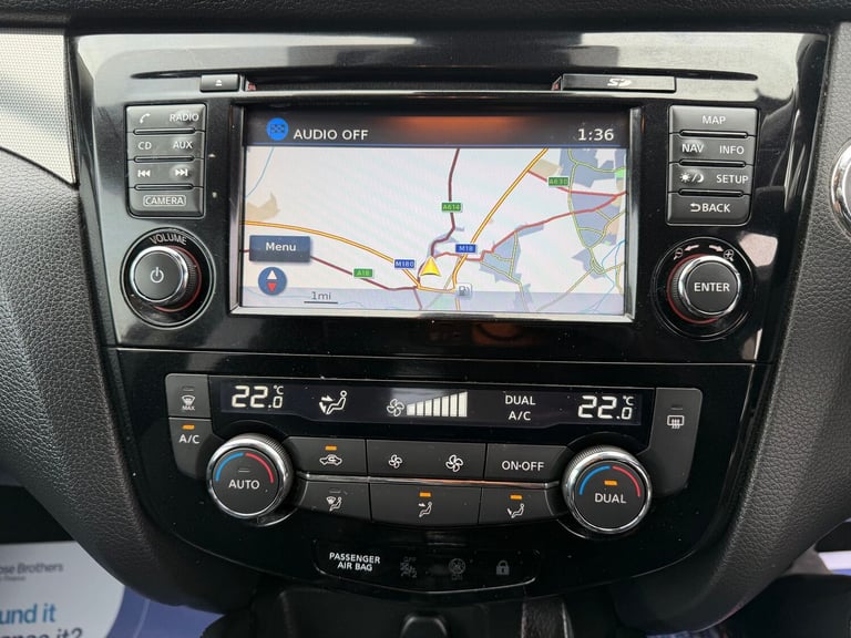 2017 Nissan Qashqai 1.5 dCi N-Connecta SUV 5dr Diesel Manual Euro 6 (s/s) (110 ps) SUV Diesel Manual