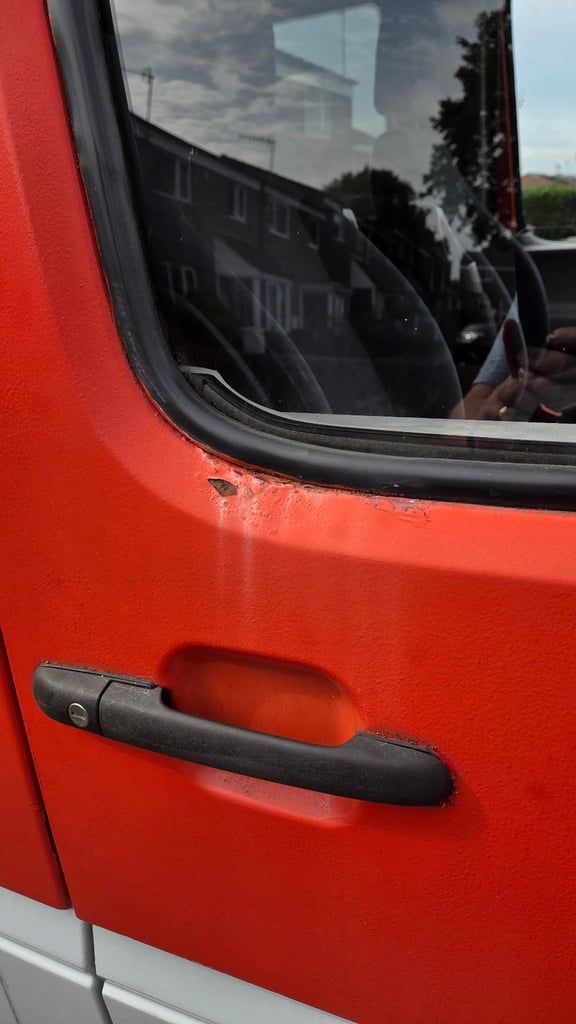 Volkswagen, LT 28 TDI MWB, Panel Van, 2001, 2461 (cc)