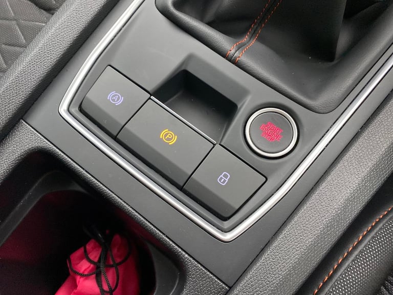 2022 SEAT Leon 1.5 TSI EVO FR Hatchback 5dr Petrol Manual Euro 6 (s/s) (150 ps) - NAV - CR Hatchb...