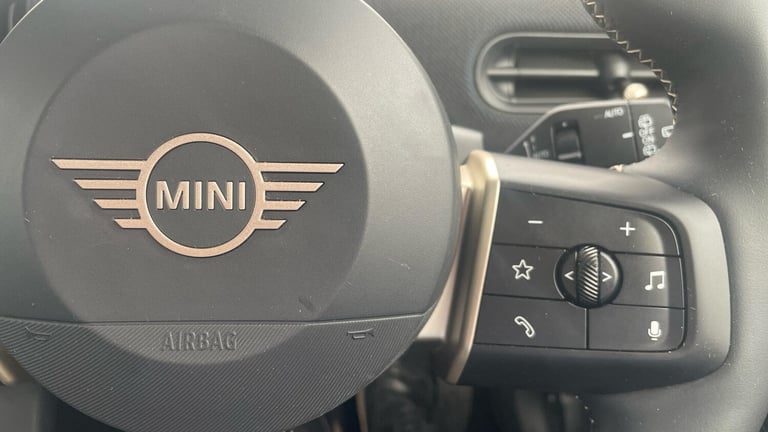 2024 MINI Cooper 2.0 S Classic 3dr Auto Hatchback Petrol Automatic