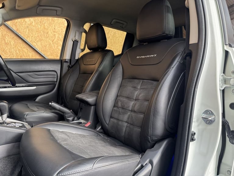 2020 Mitsubishi L200 2.2 DI-D DC Barbarian X Pickup Double Cab 4dr Diesel Auto 4WD Euro 6 (s/s)  ...