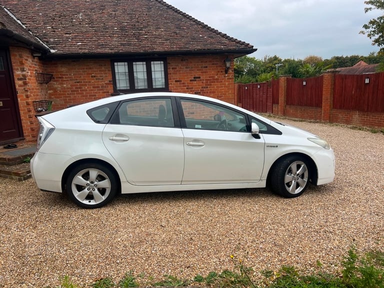 Toyota Prius VVT-I T SPIRIT