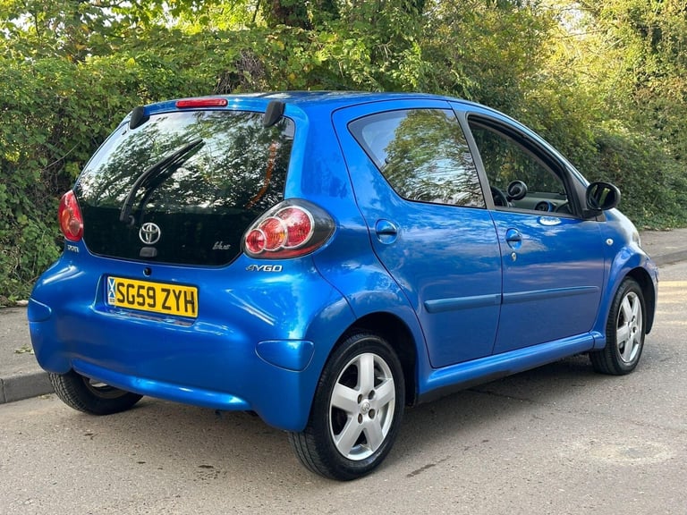 2009 Toyota AYGO 1.0 VVT-i Blue Euro 4 5dr HATCHBACK Petrol Manual