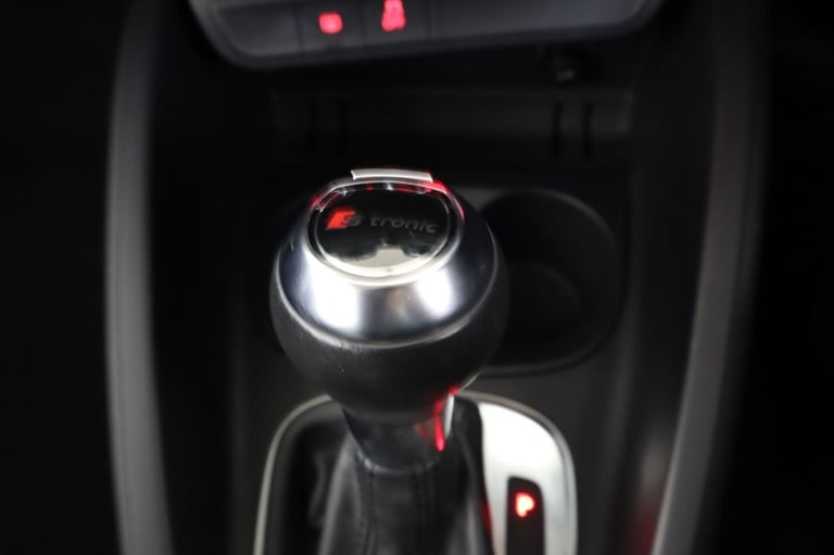 2012 Audi A1 1.4 TFSI Sport Hatchback 3dr Petrol S Tronic Euro 5 (s/s) (122 ps) Hatchback Petrol ...