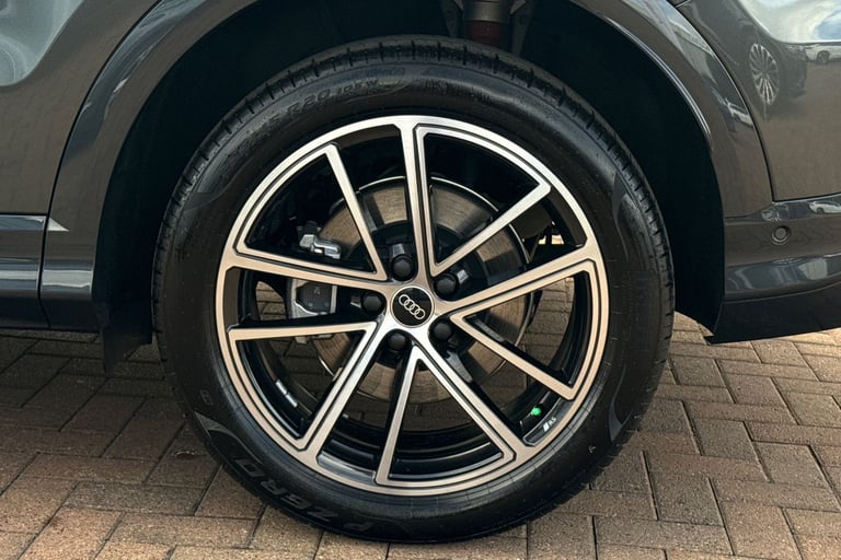 2025 Audi Q5 2.0 TDI S line S Tronic quattro Euro 6 (s/s) 5dr SUV Automatic