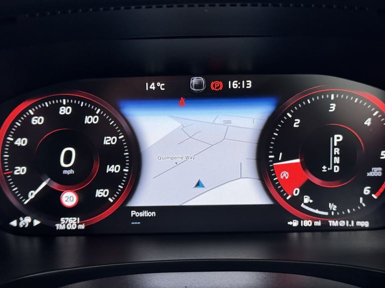 2020 Volvo V90 Cross Country 2.0 D5 Plus Estate 5dr Diesel Auto AWD Euro 6 (s/s) (235 ps) Estate ...