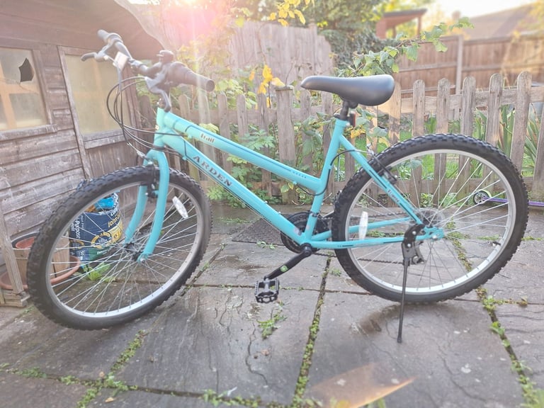 image for Shimano Arden Trail Great value bike for teenagers or adults