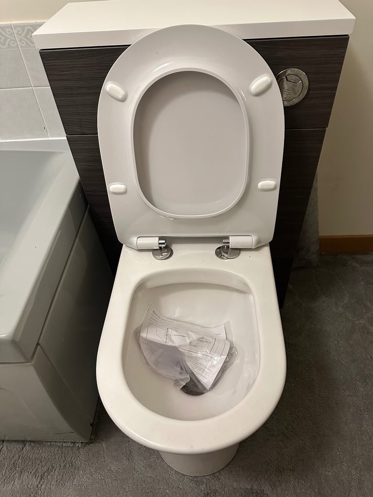 image for **New** WC, cistern and unit