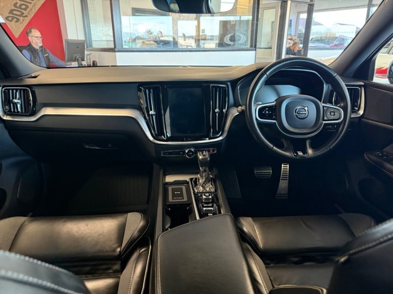  Volvo V60 2.0 D4 [190] R DESIGN Pro 5dr Auto Diesel