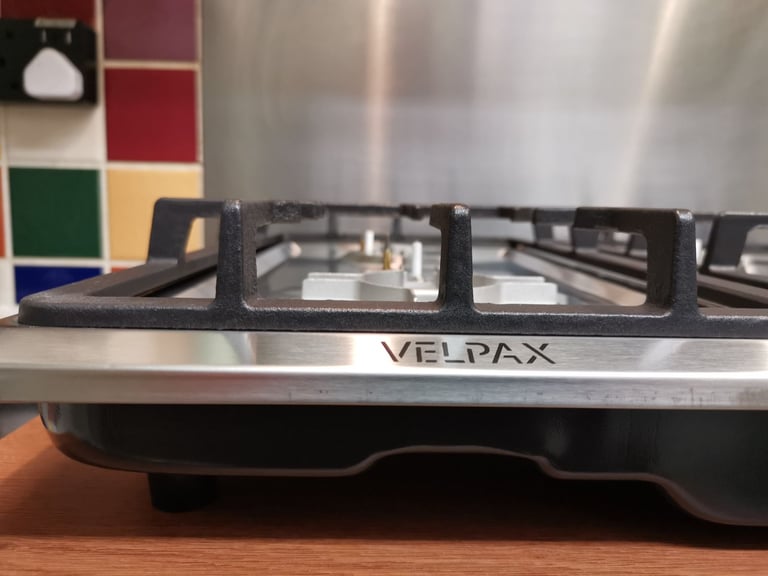 Brand New Stainless Steel Gas Hob 4 burners with Flame Failure Protection