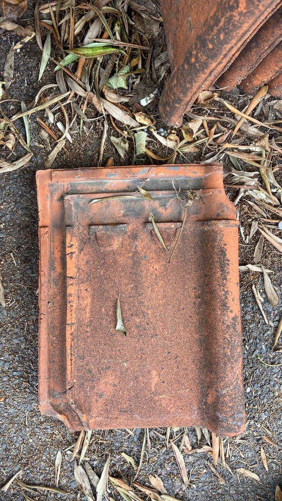 Roof tiles for sale