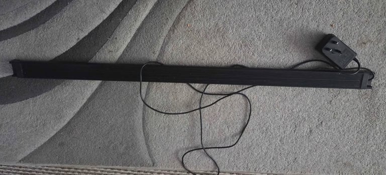 Fluval aquasky 990mm led light