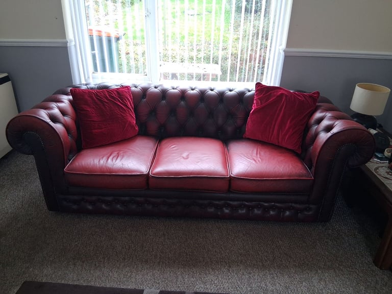 Chesterfield 3 seater sofa 