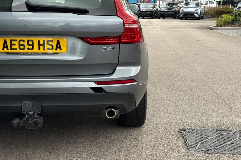 2019 Volvo XC60 2.0 B4 MHEV Momentum Auto AWD Euro 6 (s/s) 5dr SUV DIESEL Automatic