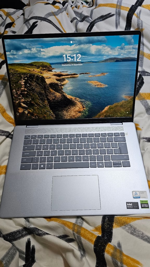 Dell Inspiron 7640 for sale