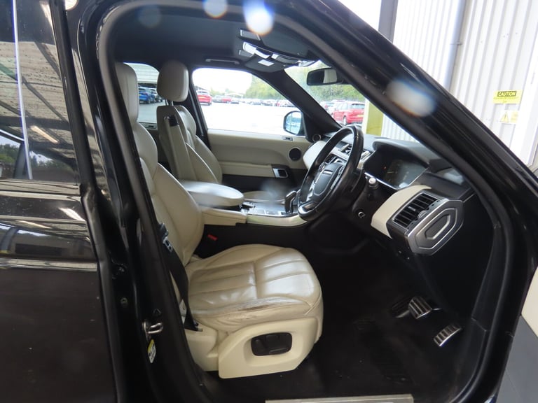 2015 Land Rover Range Rover Sport 3.0 SD V6 HSE Dynamic SUV 5dr Diesel Auto 4WD