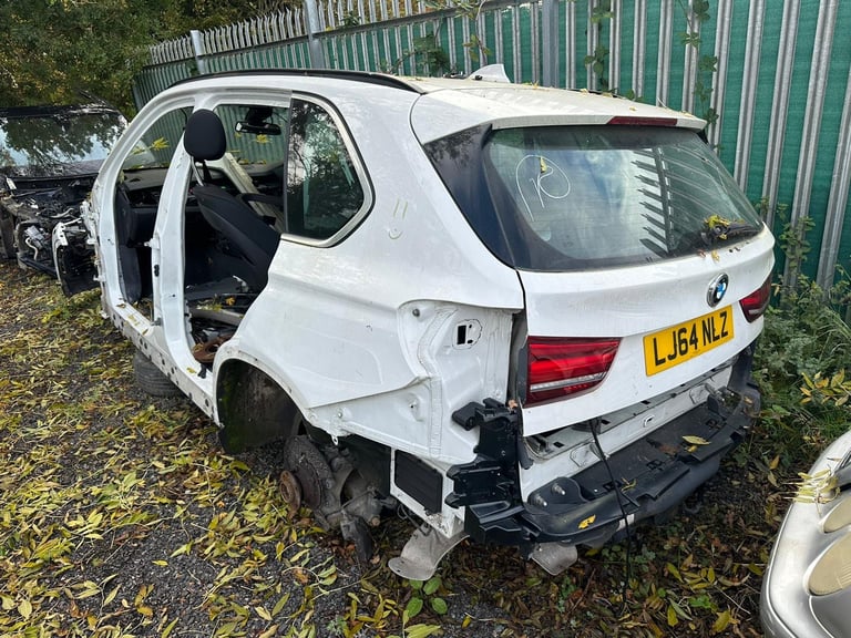2014 BMW X5 F25 BREAKING SPARES PARTS