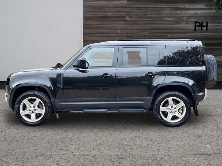 2023 Land Rover Defender 3.0 D250 MHEV SE Hard Top SUV 5dr Diesel Auto 4WD MWB Euro 6 (s/s) (250 ...