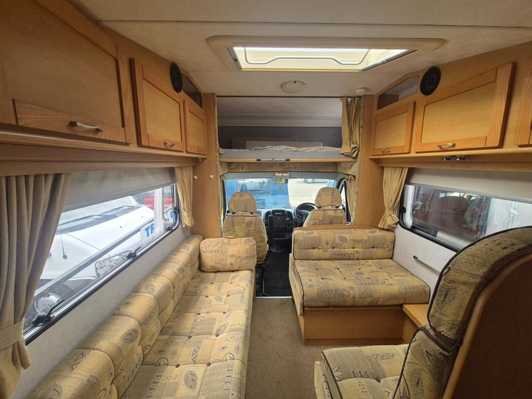 Compass Avantgarde 300 Coachbuilt Motorhome 2005