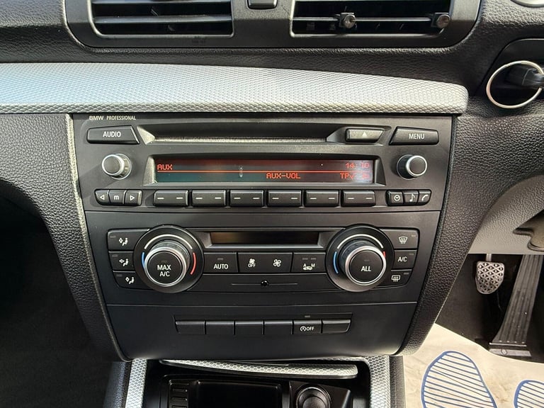 2013 BMW 1 Series 2.0 118d Sport Plus Edition Euro 5 (s/s) 2dr COUPE Diesel Manual