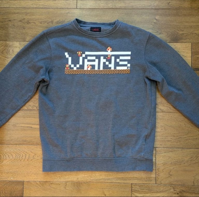 Van's & Nintendo Men's Gray 'Mario' Graphic Long Sleeve Pullover Size S