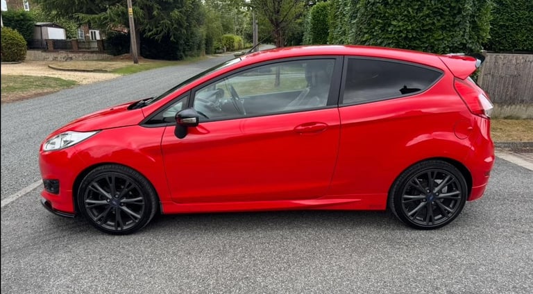 2013 FORD FIESTA 1.0T ZETEC S LONG MOT RUNS/DRIVES GREAT JUST SERVICED LOVELY! 