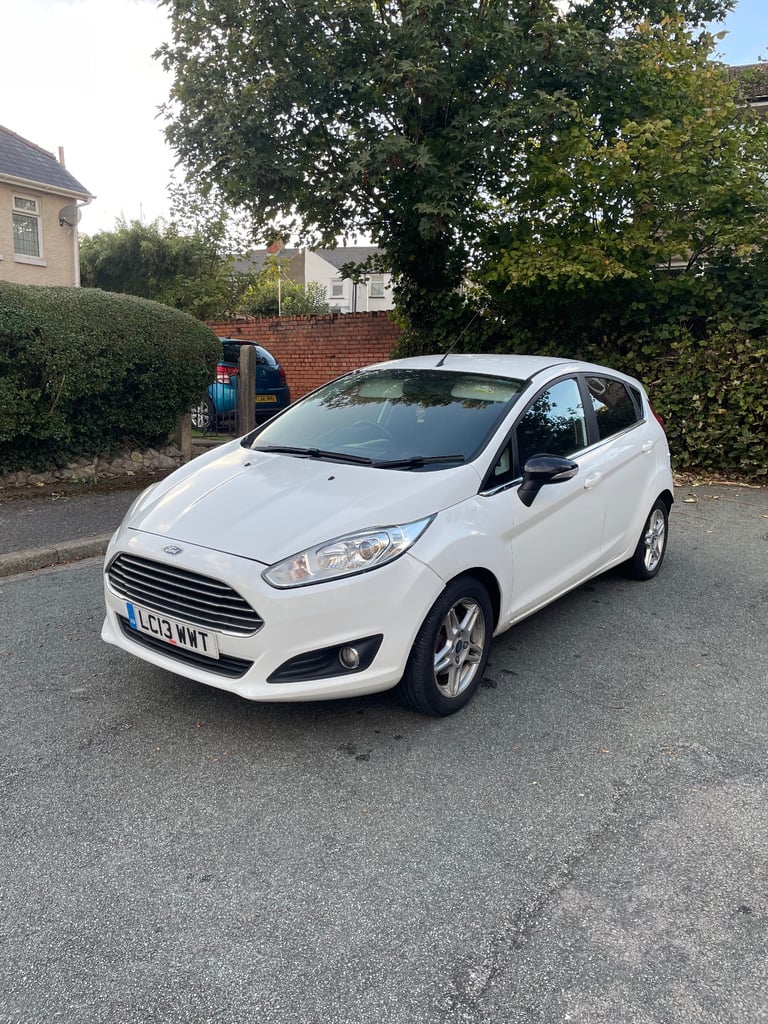 Ford, FIESTA, Hatchback, 2013, Manual, 998 (cc), 5 doors