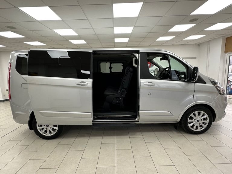 2020 Ford Tourneo Custom 2.0 EcoBlue 130ps L/R 8 Seater Titanium Auto MPV DIESEL Automatic