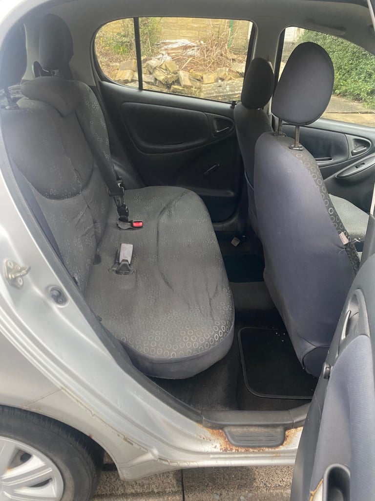 Toyota, YARIS, Hatchback, 2005, Manual, 1298 (cc), 5 doors