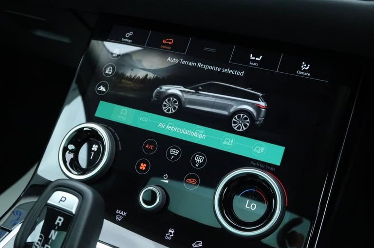 2019 LAND ROVER RANGE ROVER EVOQUE 2.0 D180 SE SUV 5DR DIESEL AUTO 4WD EURO 6