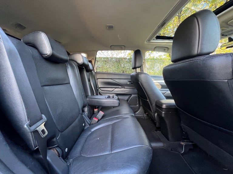 2014 MITSUBISHI OUTLANDER PHEV, GX4H,AUTO, HYBRID, (1998 cc), SERVICE HISTORY,   