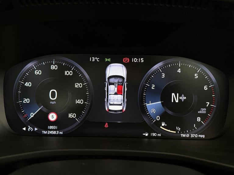 2020 Volvo XC40 1.5 T3 Momentum Euro 6 (s/s) 5dr ESTATE Petrol Manual