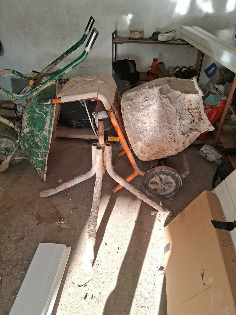 image for Cement mixer with square drum 