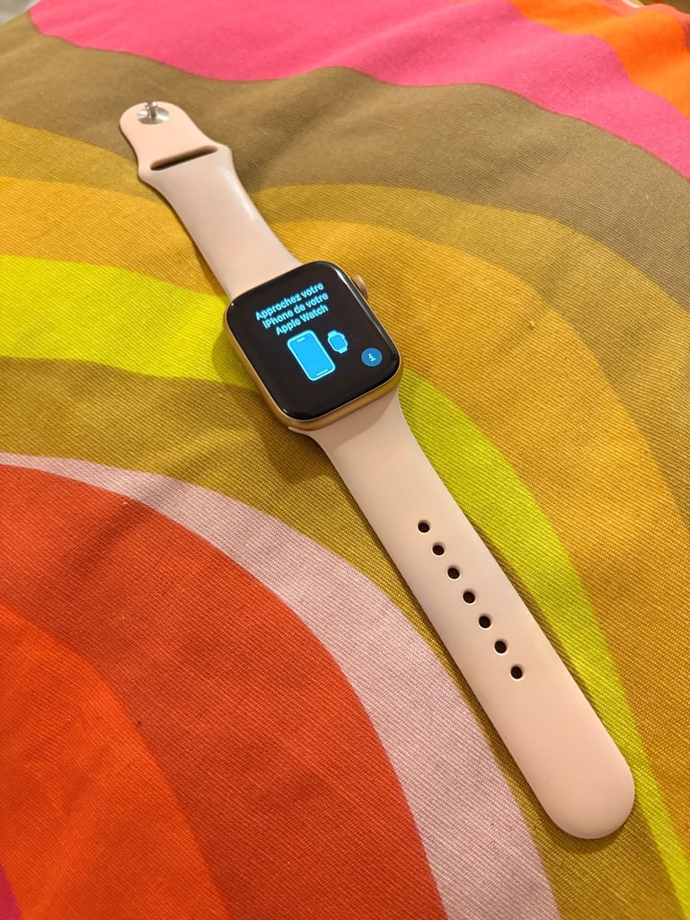 image for Apple Watch Series 6 WiFi 44mm Aluminium Gold 