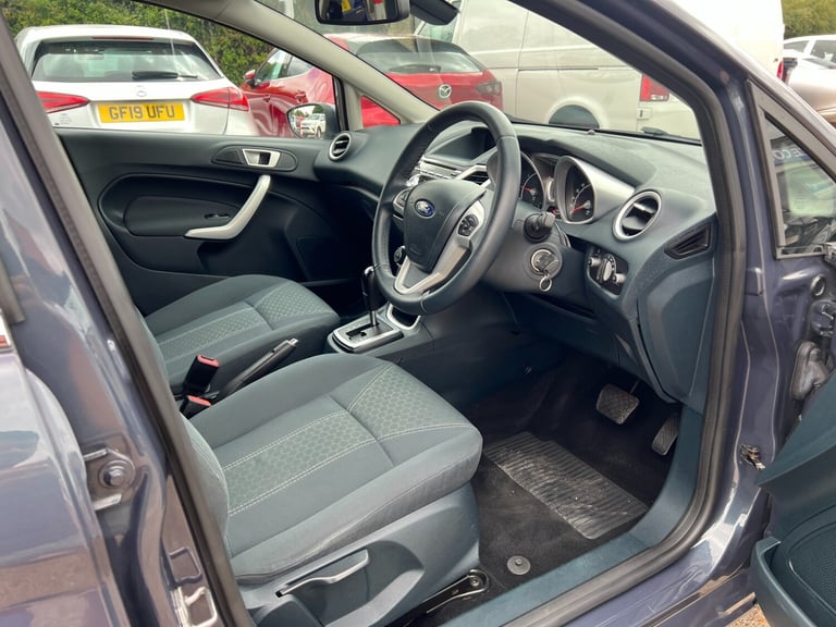 2012 Ford Fiesta 1.4 Titanium 5dr Auto HATCHBACK Petrol Automatic