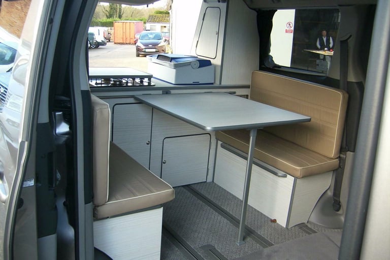 2007 TOYOTA ALPHARD CAMPER VAN ,MOTORHOME,~ NEW SIDE KITCHEN~~4 BERTH~ULEZ FREE