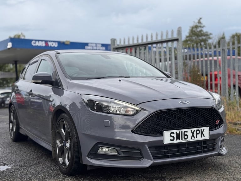 image for 2016 Ford Focus 2.0T EcoBoost ST-3 5dr HATCHBACK PETROL Manual